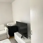 Central Chic Apartment In Central Stockholm